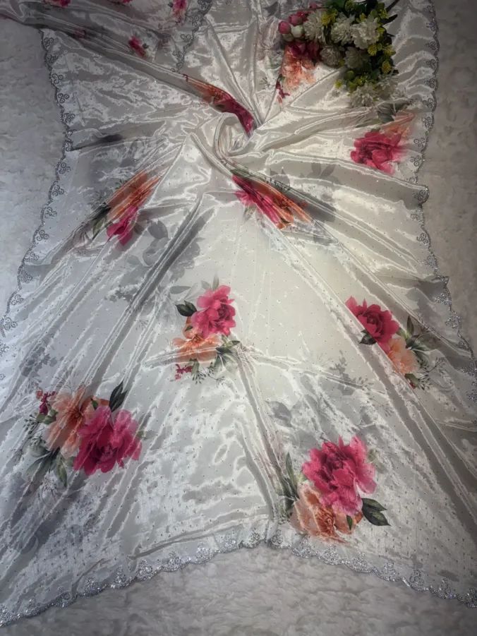 NEELAM TRADERS NEW LAUNCH PARTYWEAR GIRLISH SAREE ROSE FLOWER DESIGN