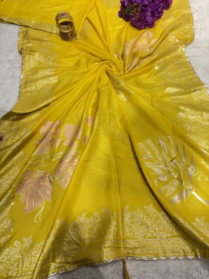 NEELAM TRADERS NEW LAUNCH Zari Work Saree in Viscose Fabric