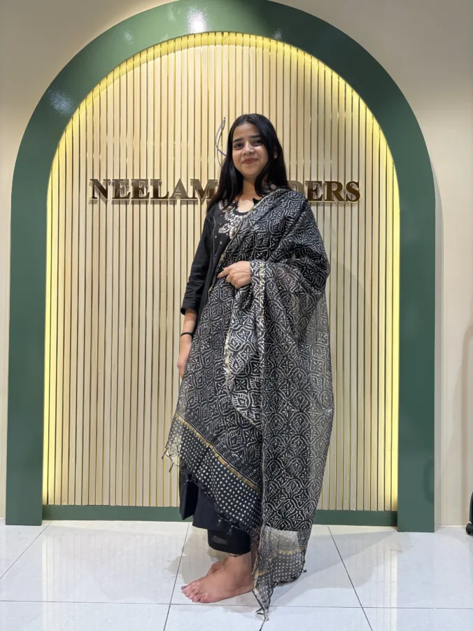 Stylish Leheriya Straight Suit with Elegant Handwork Neck Design and Gracefully Designed Matching Dupatta & Pants