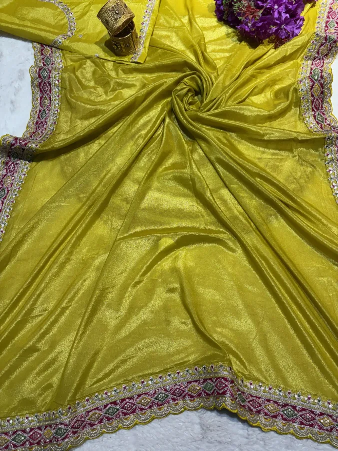 NEELAM TRADERS NEW LAUNCH TRENDING Gujrati saree best for evry occasion with bandhej border and heavy blouse in soft georgette fabric