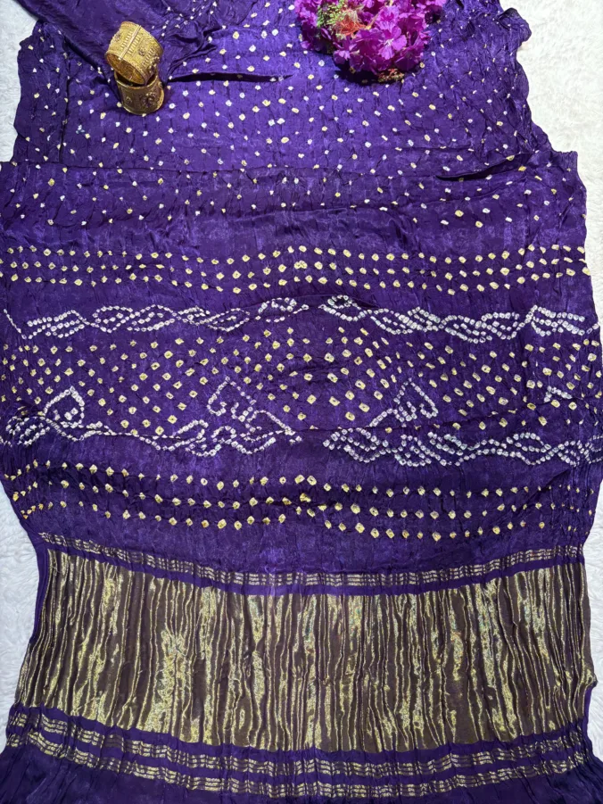 NEELAM TRADERS NEW LAUNCH TRENDING Hand made Raai bandhej saree with pallu lakdi patta in pure fabric
