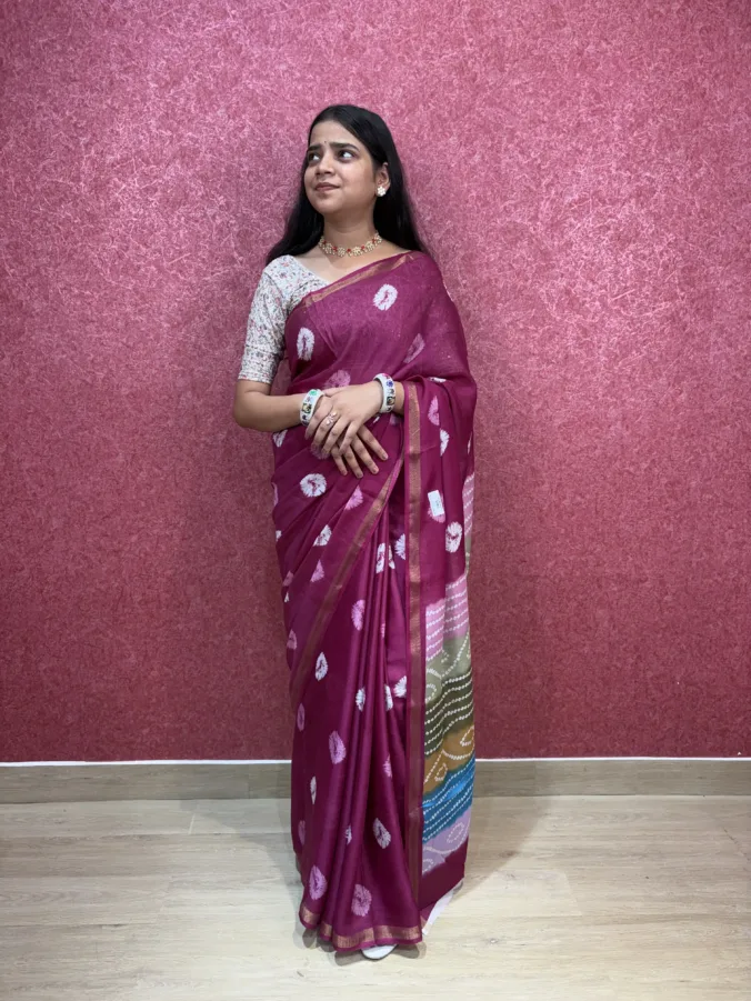 NEELAM TRADERS NEW LAUNCH TRENDING Bandhej lahariya pallu saree with new batik print all over in soft silk fabric