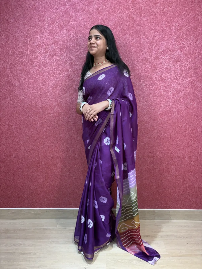 NEELAM TRADERS NEW LAUNCH TRENDING Bandhej lahariya pallu saree with new batik print all over in soft silk fabric
