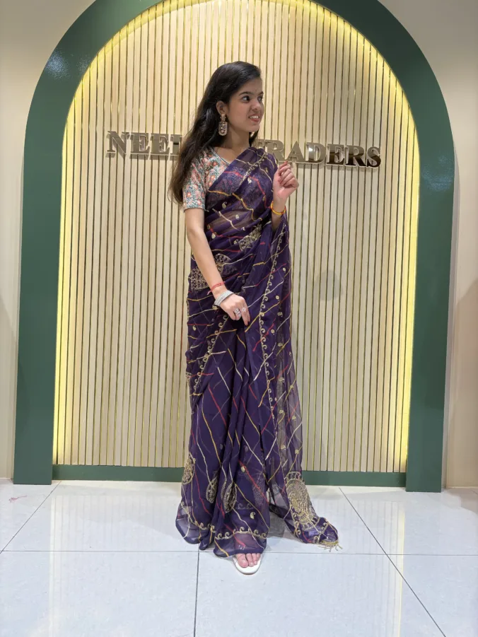 NEELAM TRADERS NEW LAUNCH TRENDING Laheriya Saree with pallu latkan work and thread circle work all over in chiffon fabric
