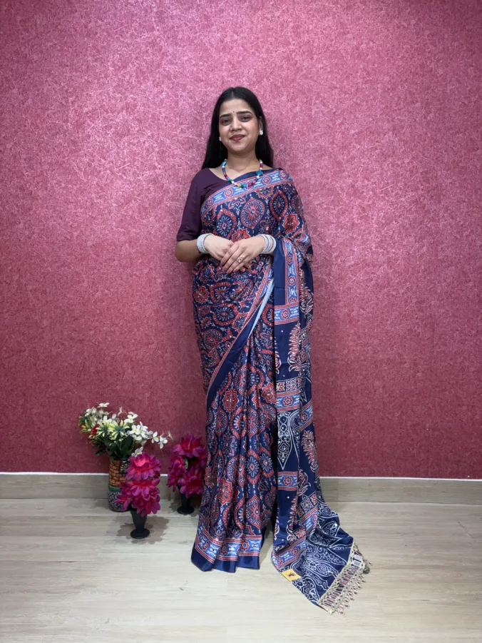 NEELAM TRADERS NEW LAUNCH TRENDING EXCLUSIVE MIRROR WORK SAREE WITH ELPHANT DESIGN AT PALLU IN SOFT SILK FABRIC
