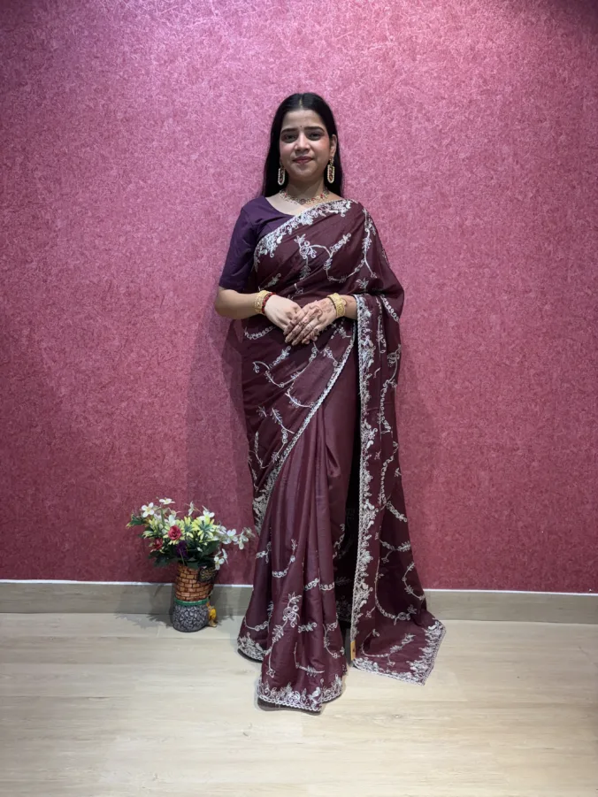 NEELAM TRADERS NEW LAUNCH TRENDING  Best Gift For Rakshabandhan swam special saree in Georgette fabric with thread work all over