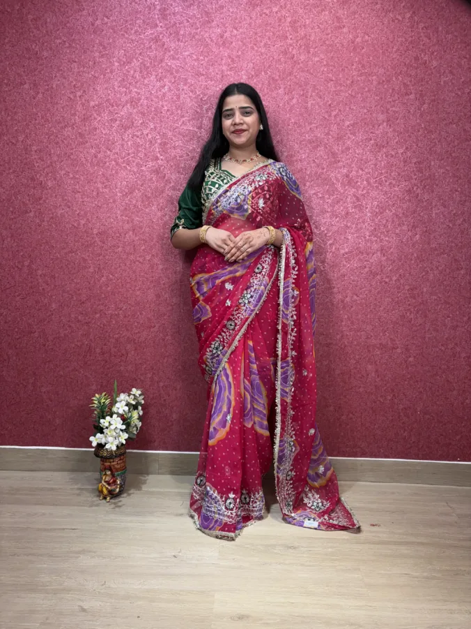 NEELAM TRADERS NEW LAUNCH TRENDING BANDHEJ SAREE WITH PITTAN & KIRAN LESS WORK AAL OVER IN SOFT GEORGETTE FABRIC
