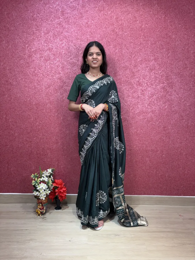 NEELAM TRADERS NEW LAUNCH TRENDING NEW GHATCHOLA PALLU SAREE WITH PITTAN WORK ALL OVER SAREE IN SOFT SILK FABRIC
