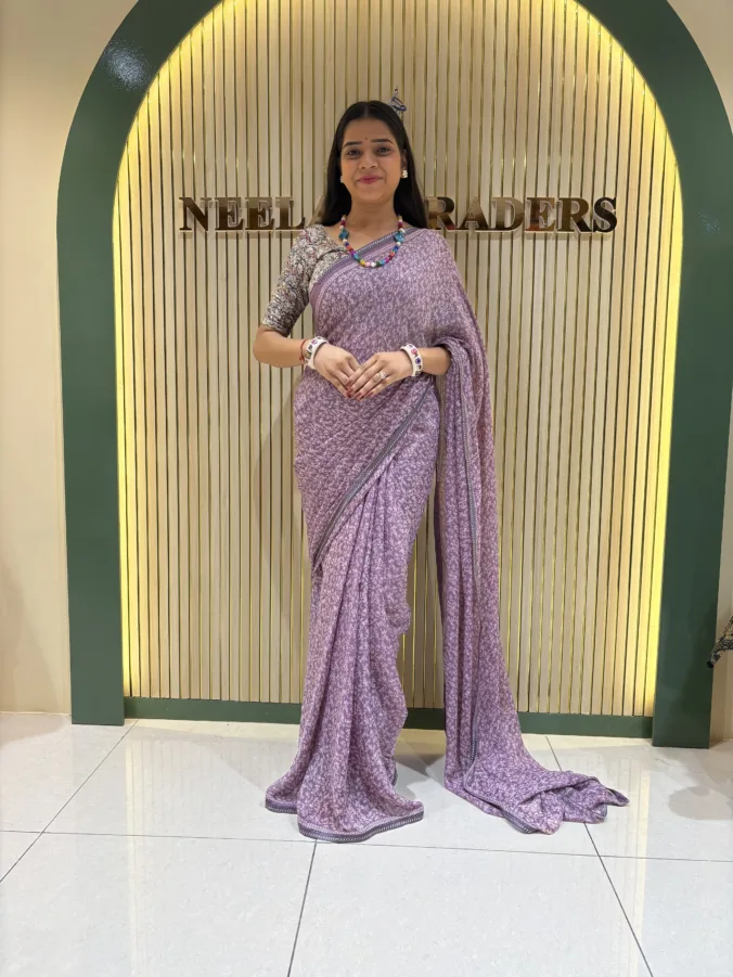 NEELAM TRADERS NEW LAUNCH FLORAL PRINT VIRAL SAREE WITH LITE WEIGHT BORDER ALL OVER IN CHIFFON FABRIC